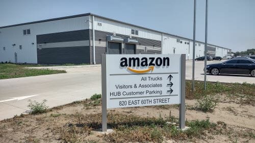 Amazon.com & Dakota Supply Group, Inc. Facility